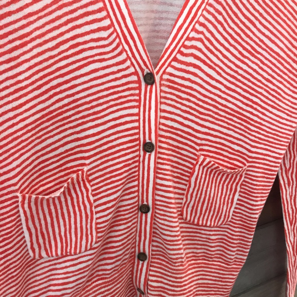 LOFT Red and White Cardigan - Picture 3 of 5